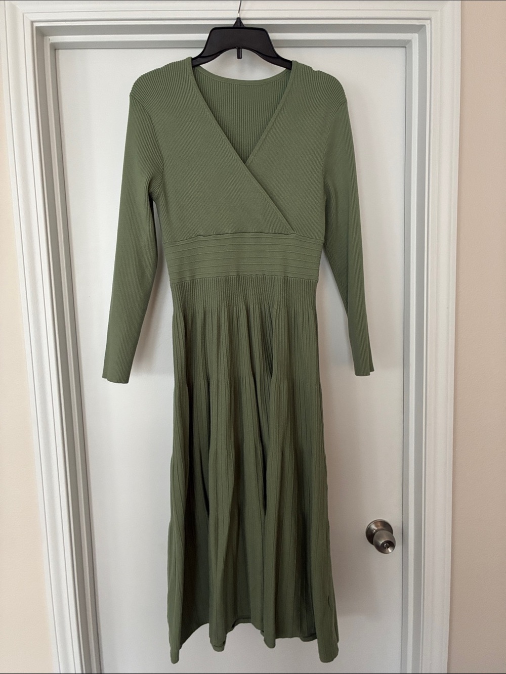 Olive Green Long Sleeve Knit Midi Dress